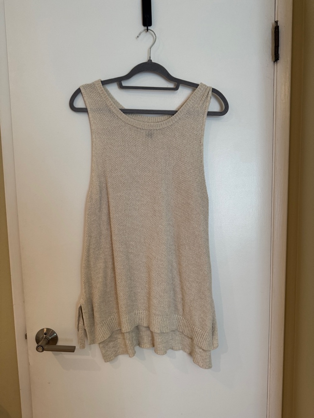Sleeveless Knit Swing Tank Top in Beige